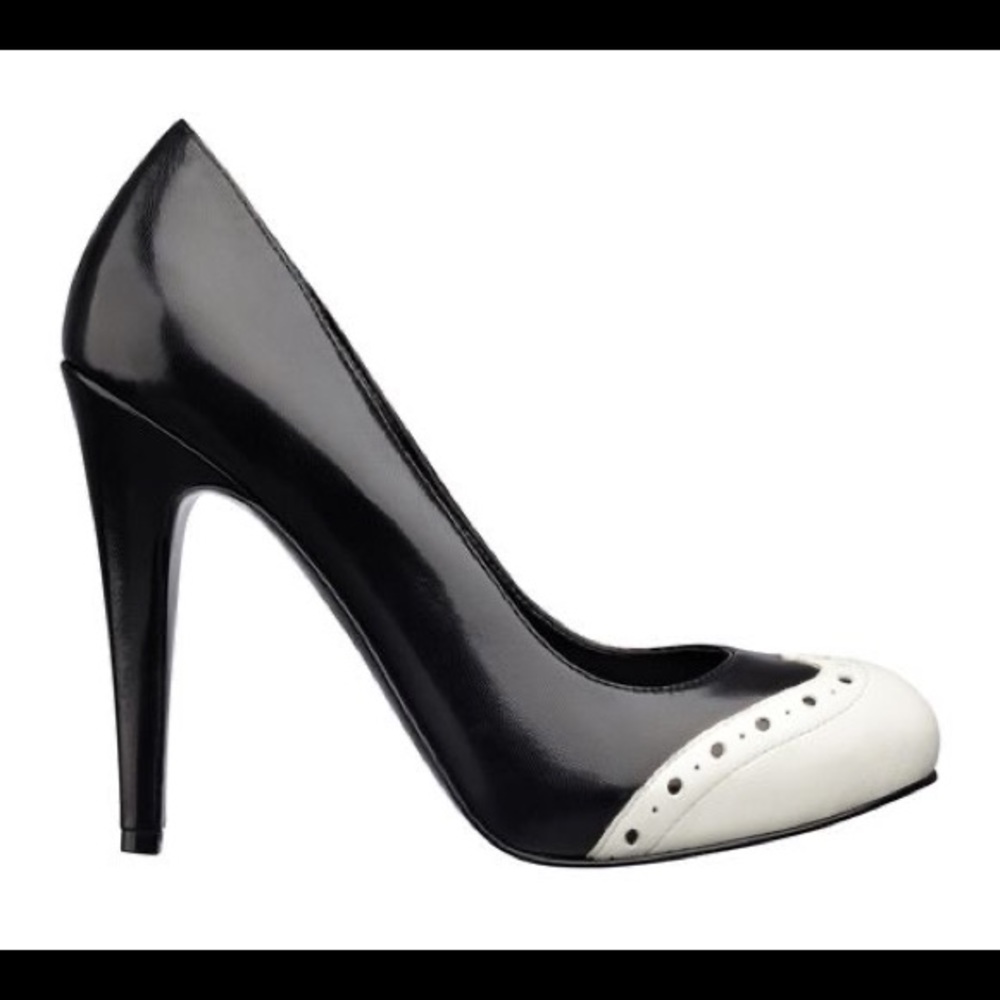 Marc Fisher Black & White Oxford-Style Heels